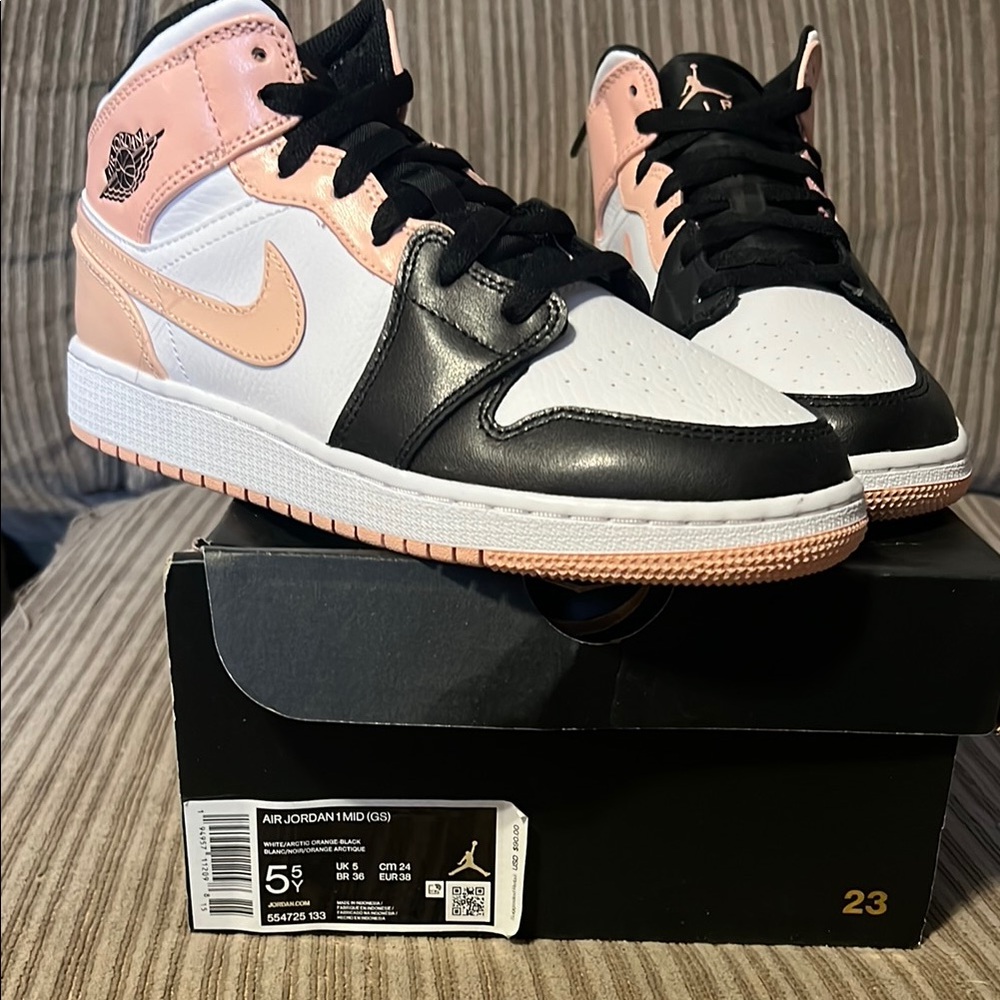 Jordan Kids' Black and Pink Sneakers